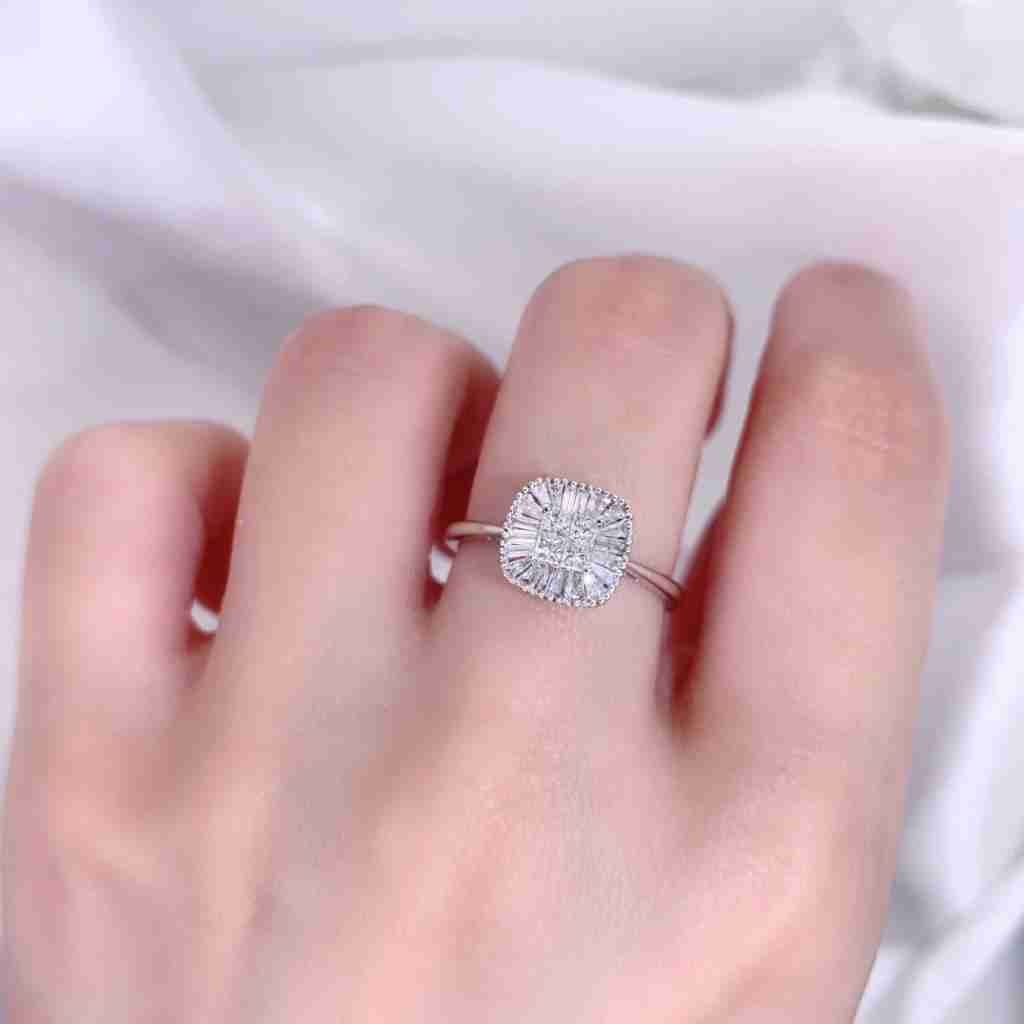 T型-公主方-鑽石-0.47ct-戒指-D-VS2-K白色-18k