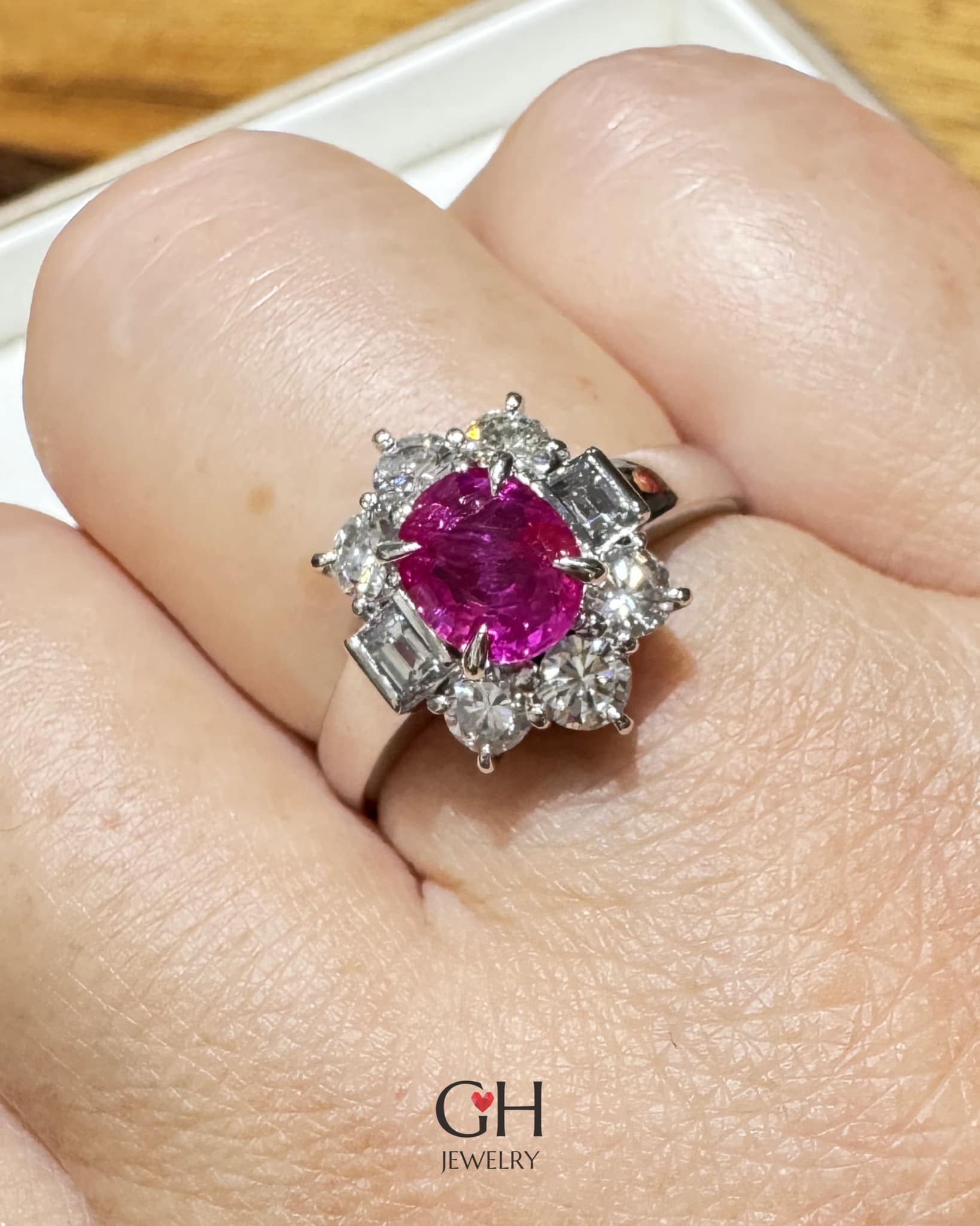 GIA 緬甸無燒紅寶石 I Green House Jewelry